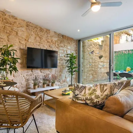Casa La Limonera. Townhouse With Pool For Up To 6 Persons In סנטני